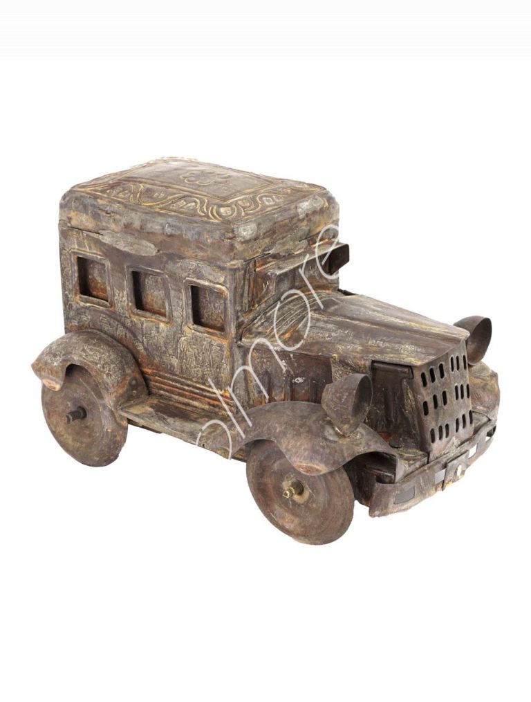 Dekorativ Vintage car rusty ALU 30x13x13