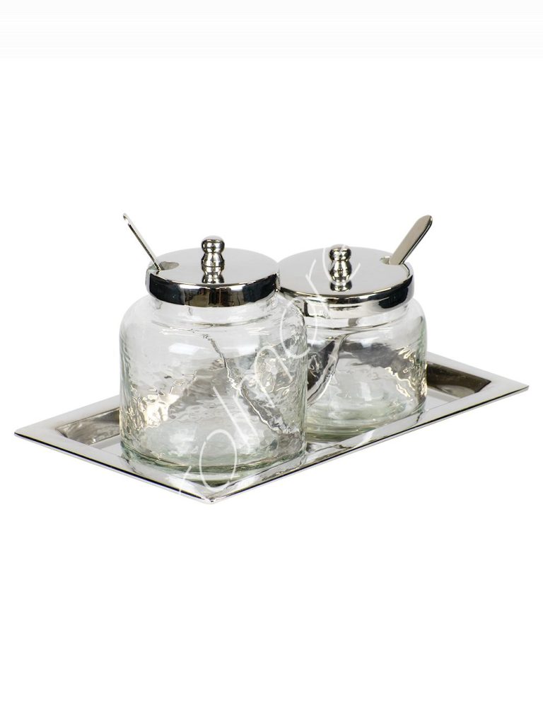 Two jars w/lid & spoon on tray BR/NI 19x12x10