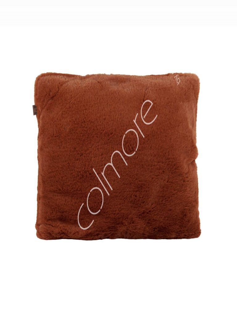 Cushion orange faux fur short hair 50x50