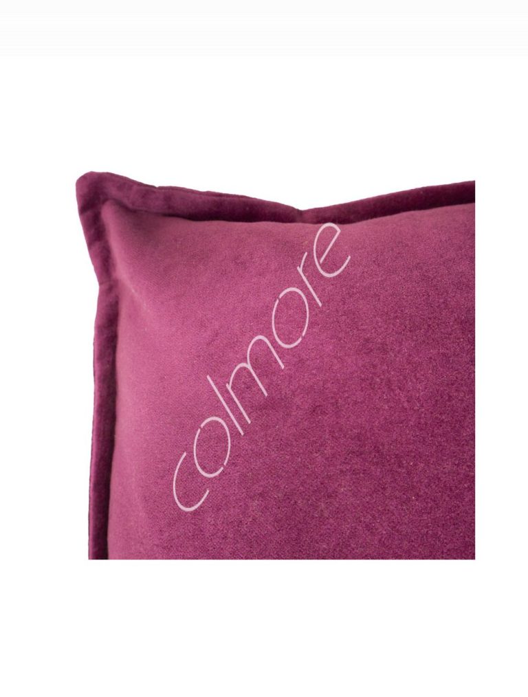 Cushion ruby plain velvet 50x50