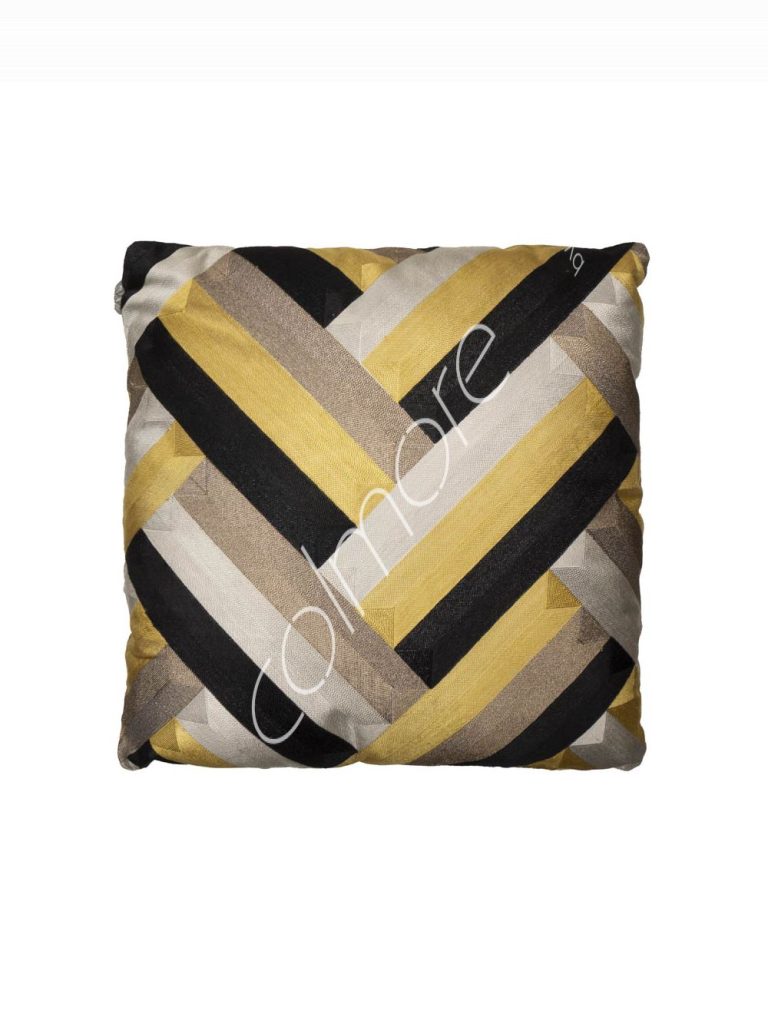 Cushion beigeblack CO 50x50
