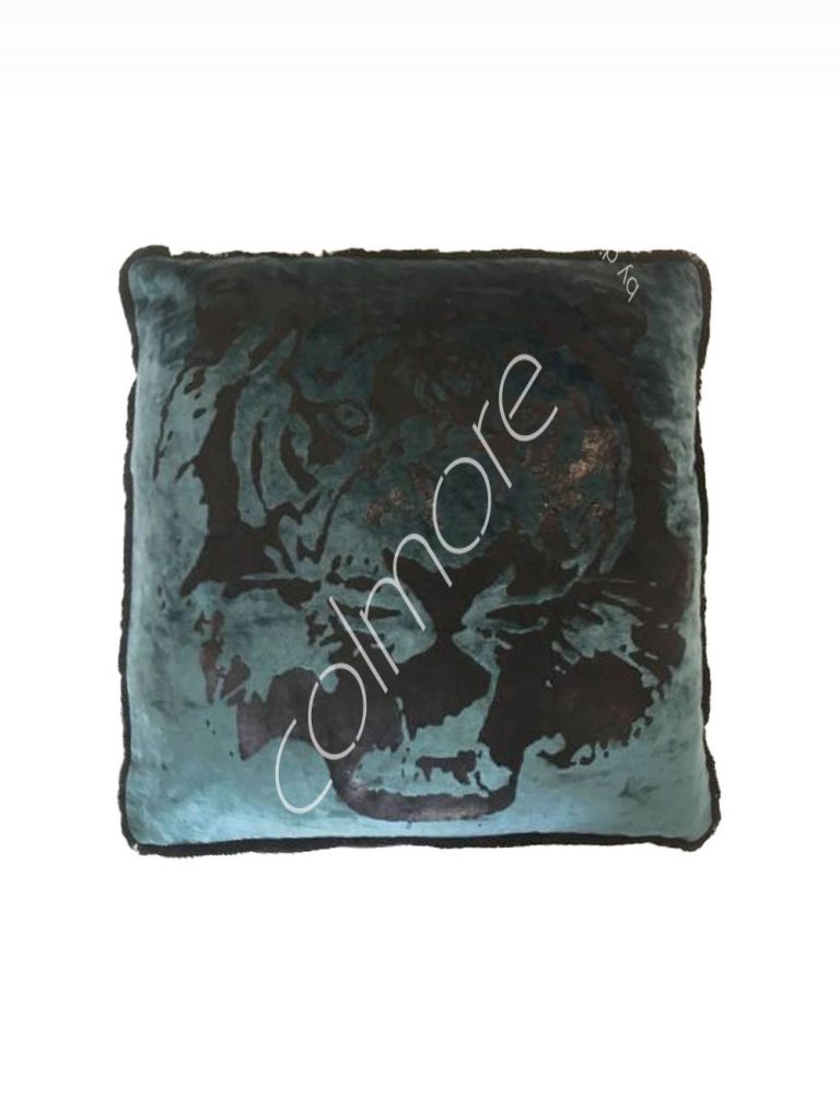 Cushion panther teal wfringes VI velvet 45x45