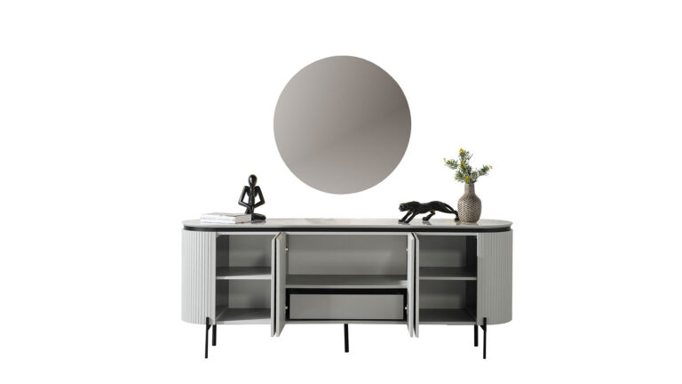 Tesla plus Eettafel