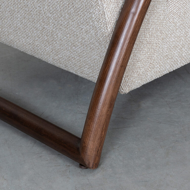 LABEL51 Fauteuil Viggo - Naturel - Boucle - Walnoot onderstel