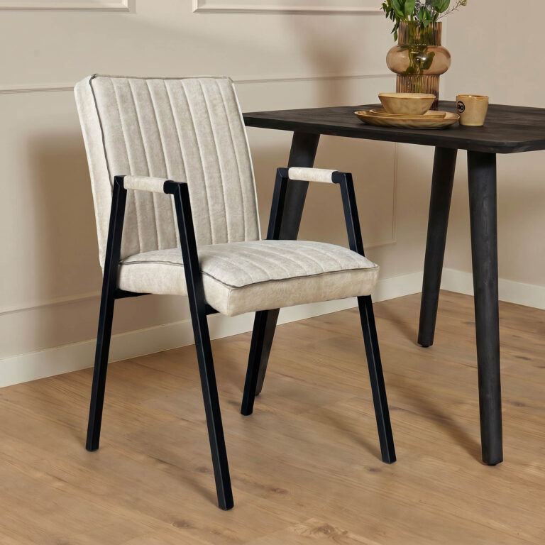 Eetkamerstoel Tivoli met armleuning Beige