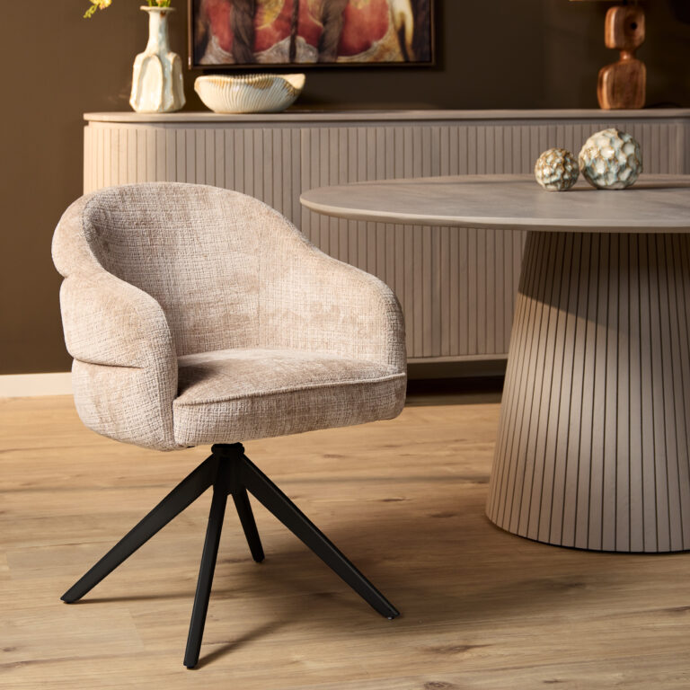 Draaibare eetkamerstoel Bella Beige Poot Zwart